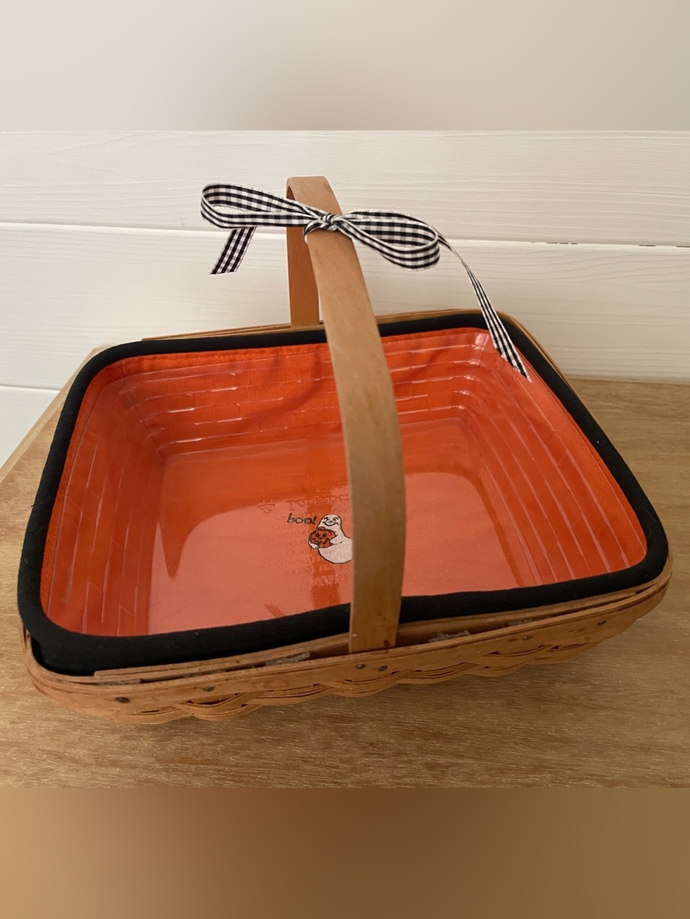 Longaberger 2005 Napkin Basket with Halloween Liner
